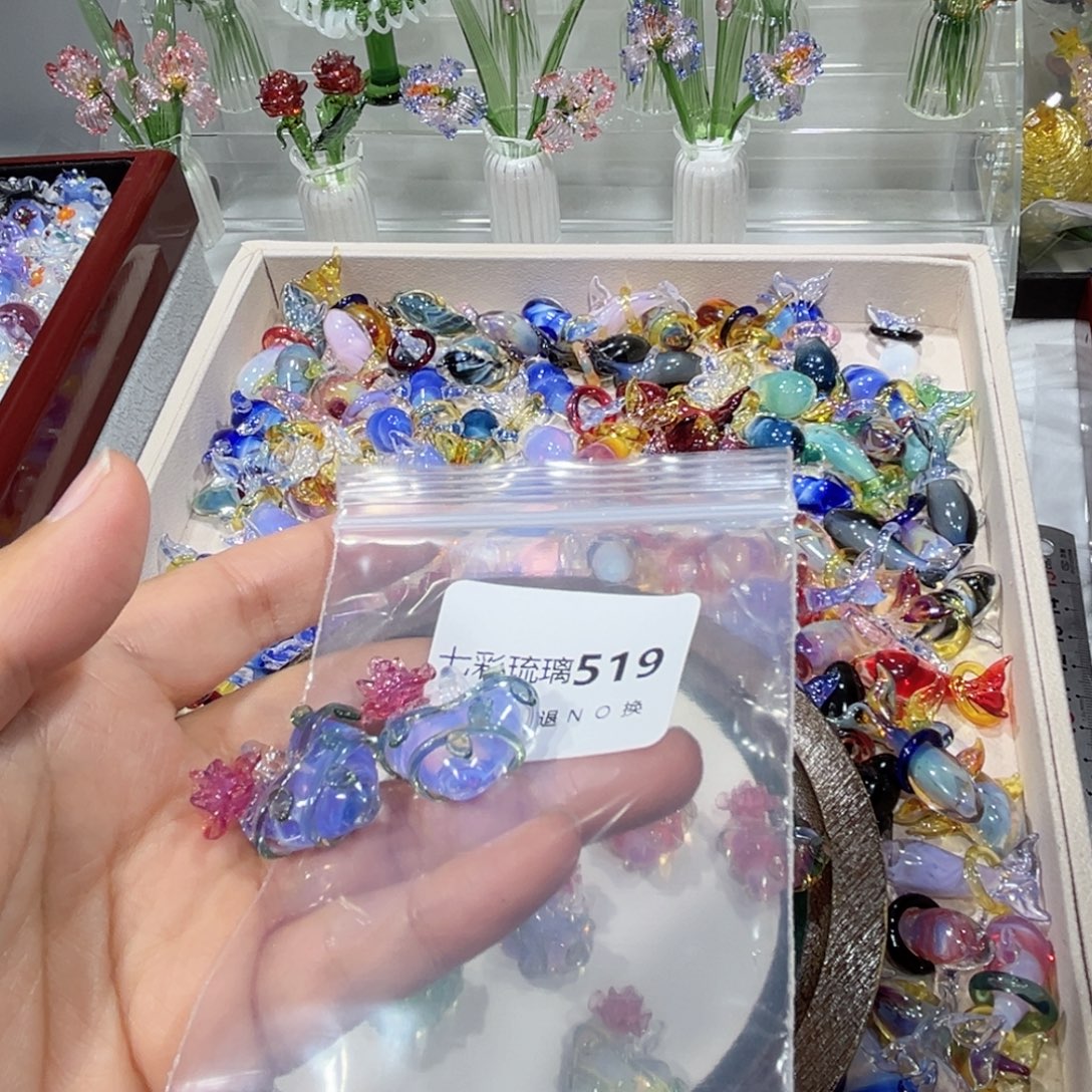 悦***O玻璃颈饰519爱心玫瑰一对