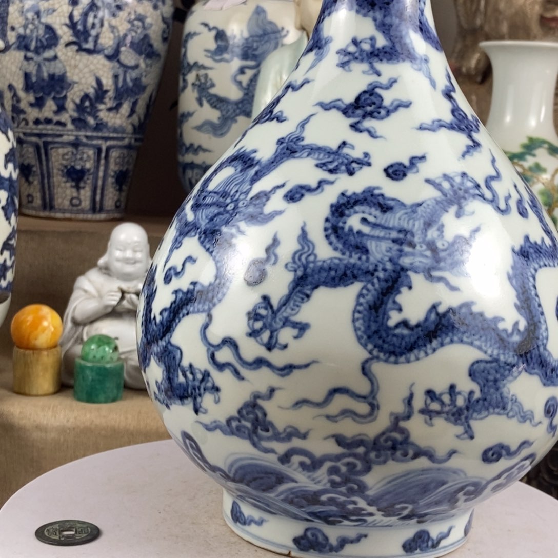 龙纹瓶满身龙纹 满釉水z*j