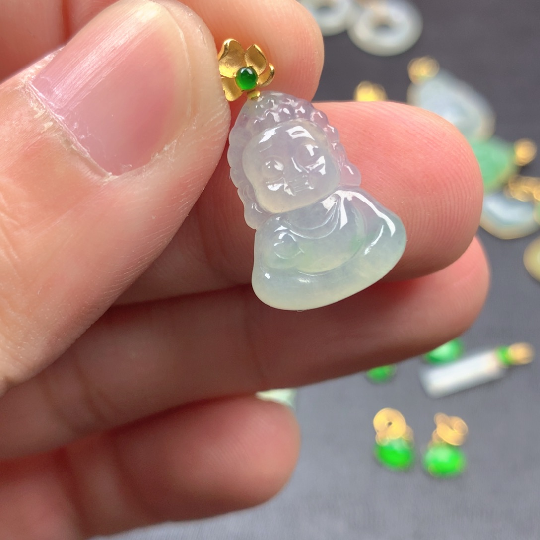 【闪购商品】颈饰18K金镶嵌翡翠翡翠