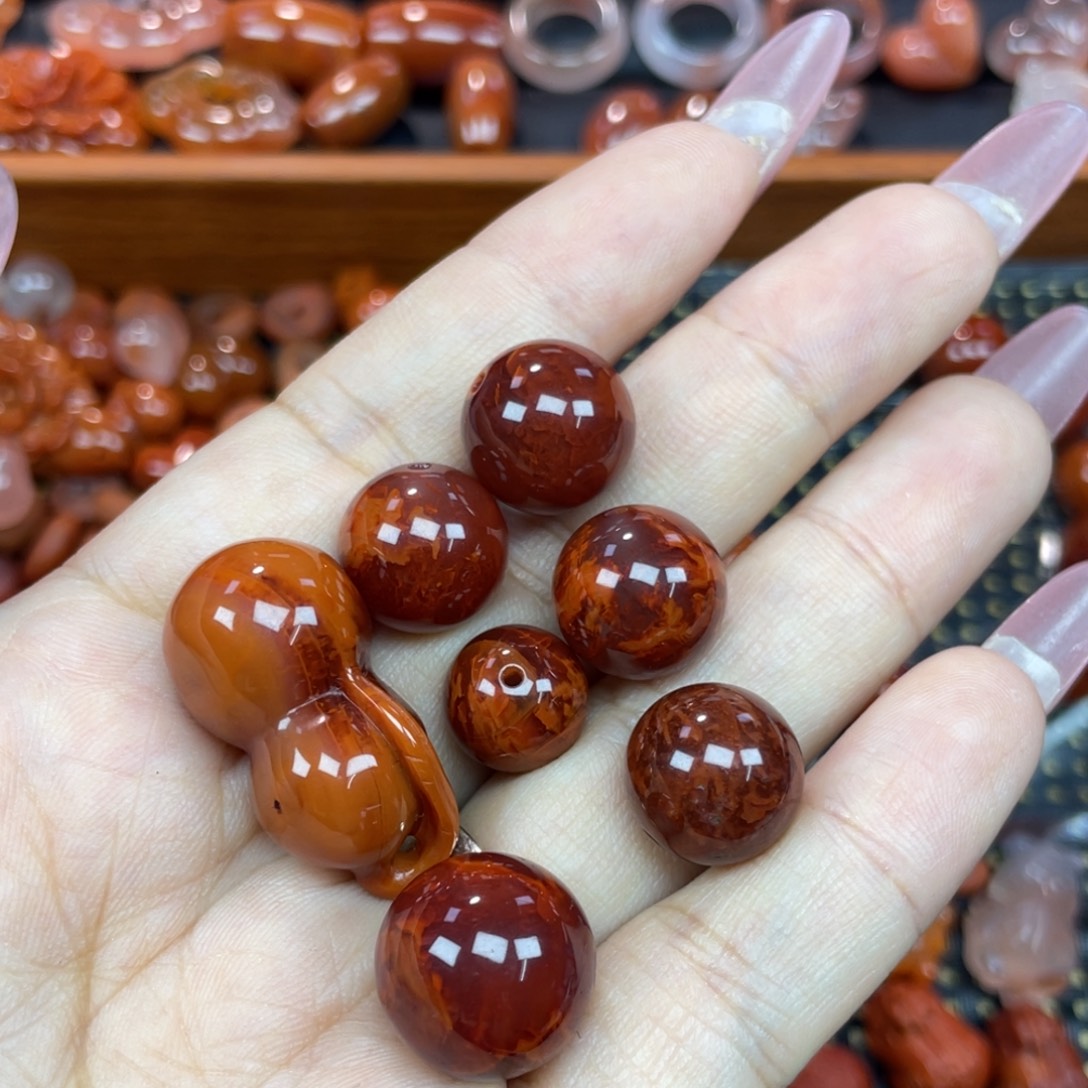 佛***说南红玛瑙未镶嵌颈饰组合