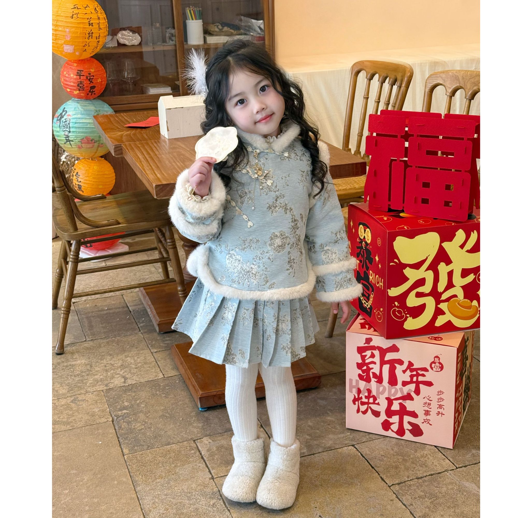 壹妈童装新中式女童国风套装冬装宝宝拜年服儿童古风夹棉马甲半裙