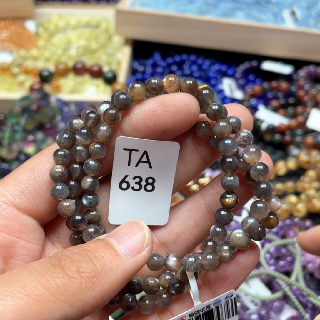 水晶多样性发一只未镶嵌