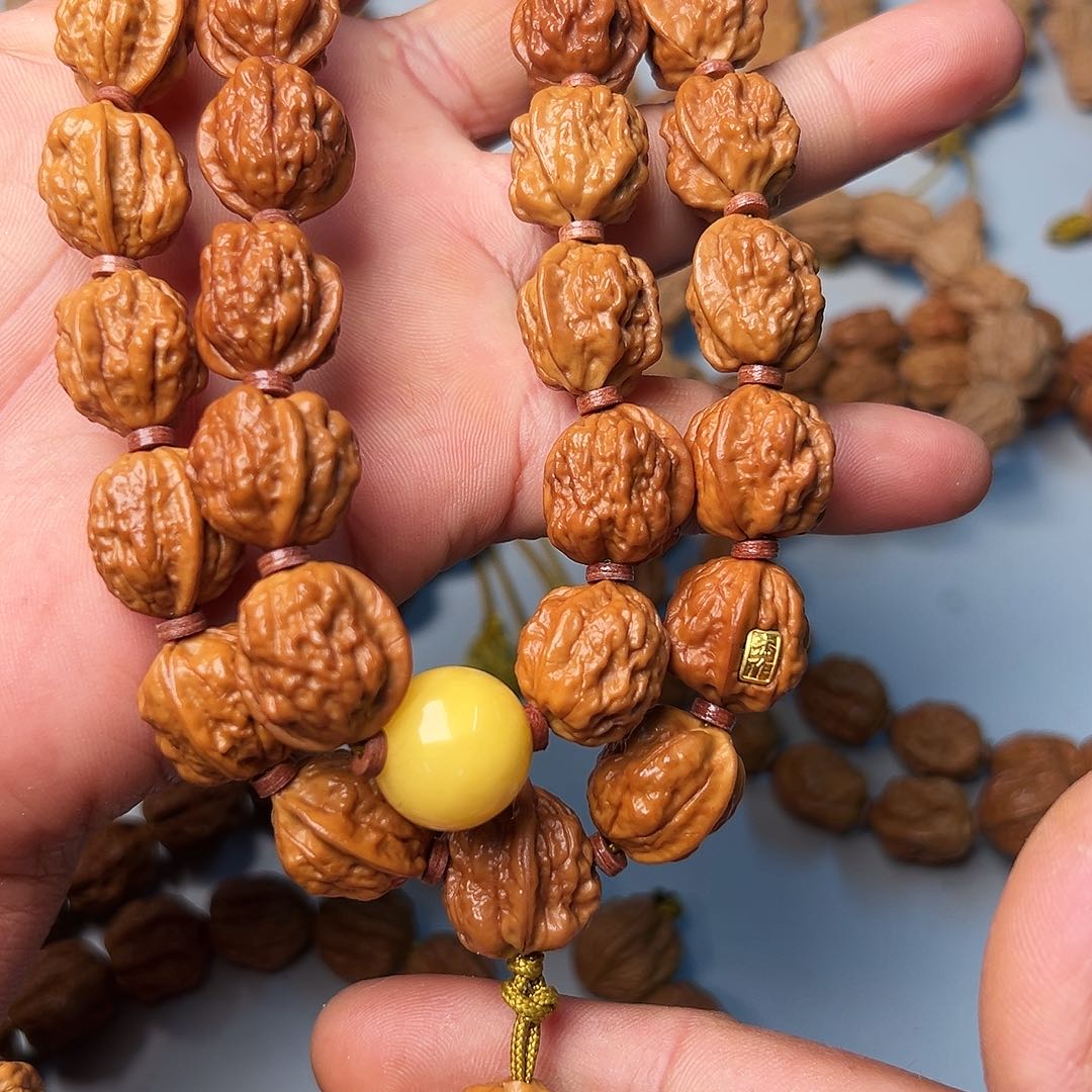 猴头核桃吊坠金蟾16血蛤杰作脖挂