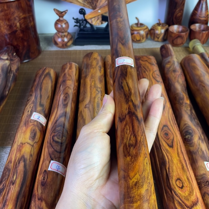 彯***海降香黄檀黄花梨直棍