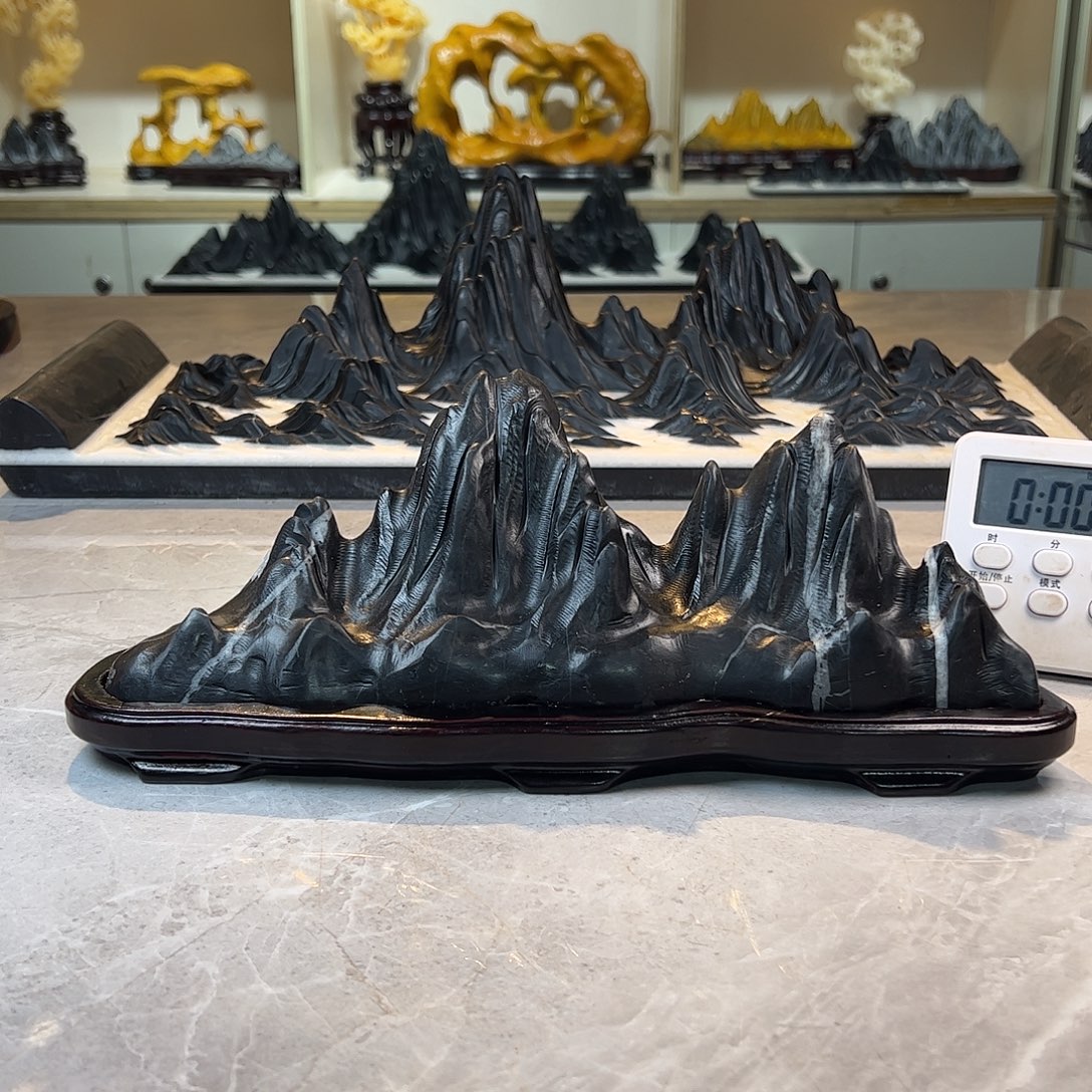 老***馆灵璧奇石博览会摆件