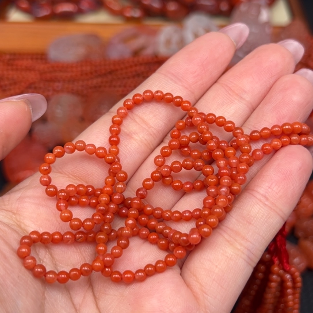 南红玛瑙未镶嵌手链