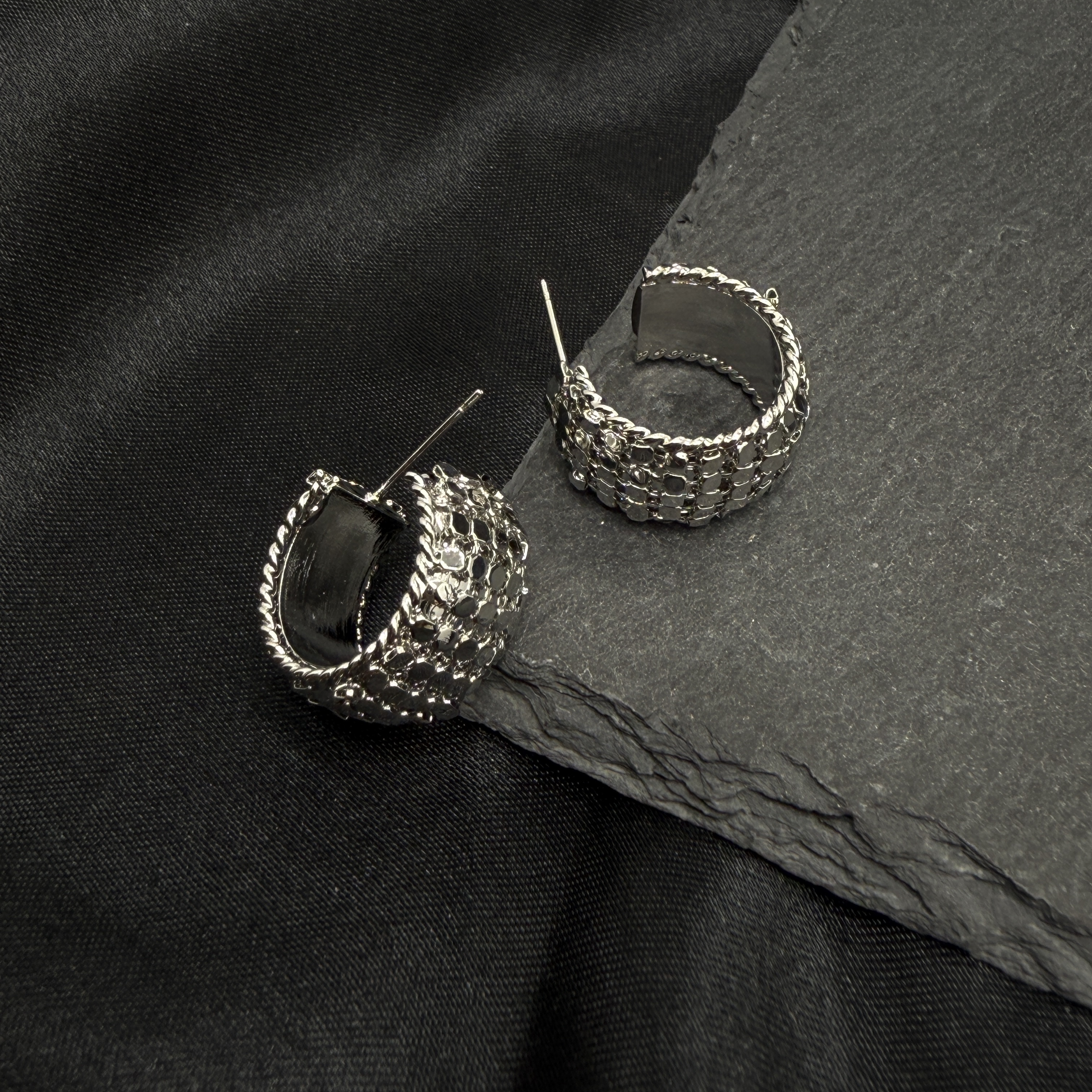 铜合金耳饰 0716 Acc-E92轻奢时尚欧美风银色精致感百搭耳饰