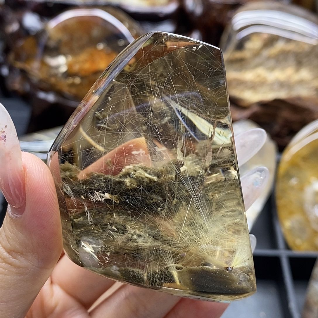 笑***后水晶珠宝半成品未镶嵌