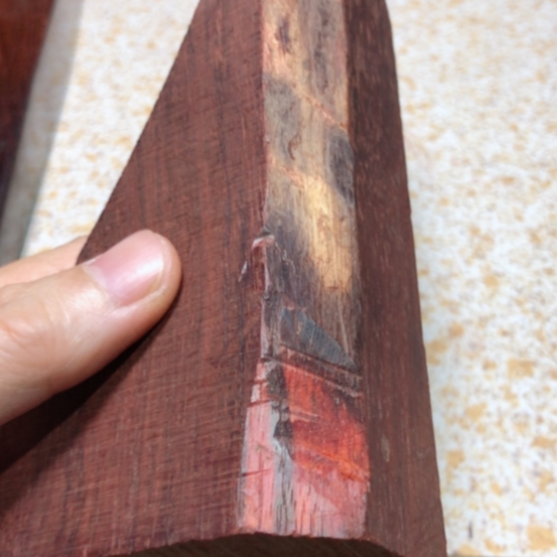 【闪购商品】檀香紫檀（小叶紫檀）梁****）