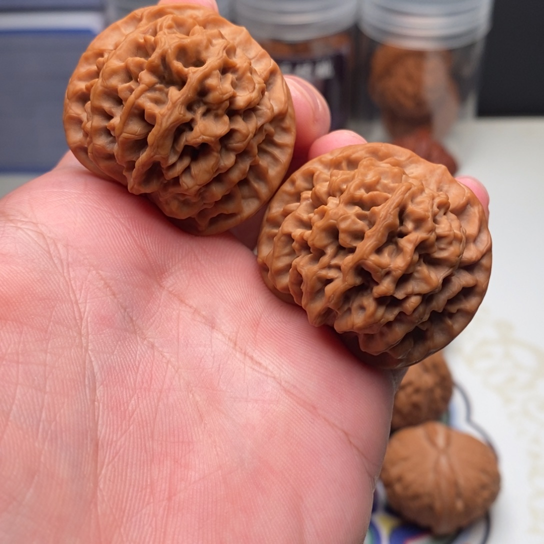 文玩核桃把件41秦闷