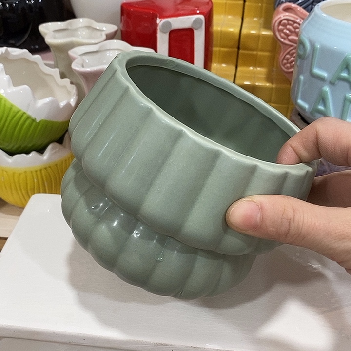 陶盆有孔 瑕疵针孔漏釉介意勿拍外口 12外高9