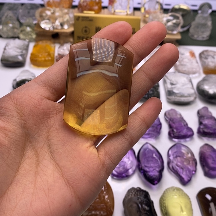 新***明未镶嵌颈饰水晶定制
