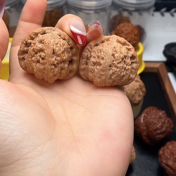 文玩核桃吊坠¹****长全品37尺角白