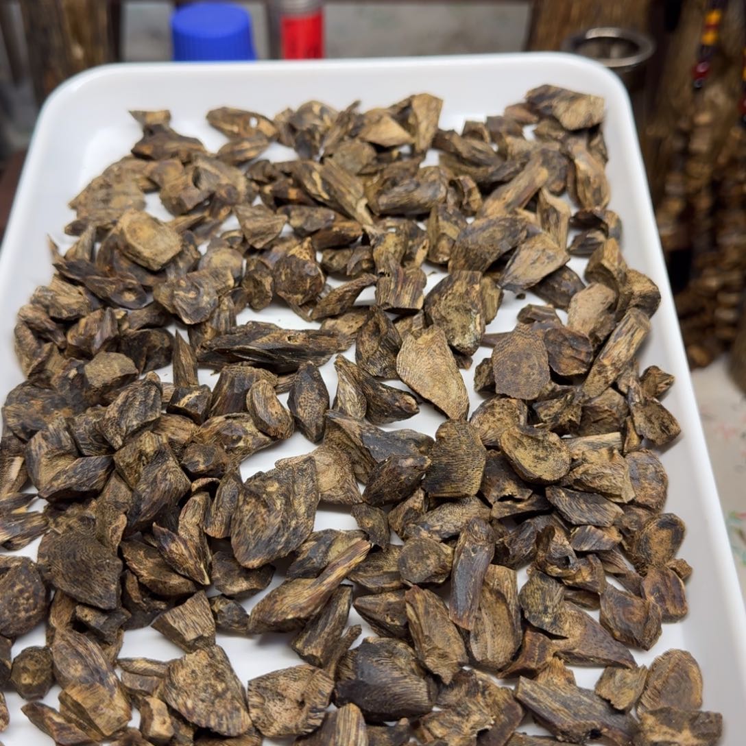 沉香碎屑沉香树丁料59克