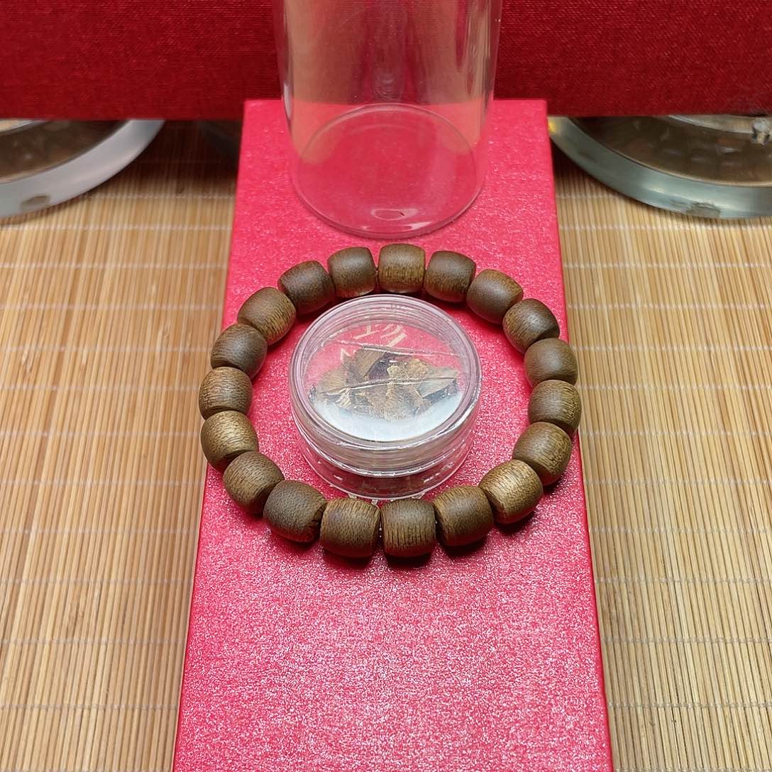 沉香手串海南乌身圆叶B1025355