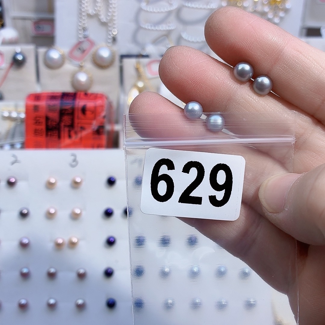 耳饰合金淡水珍珠