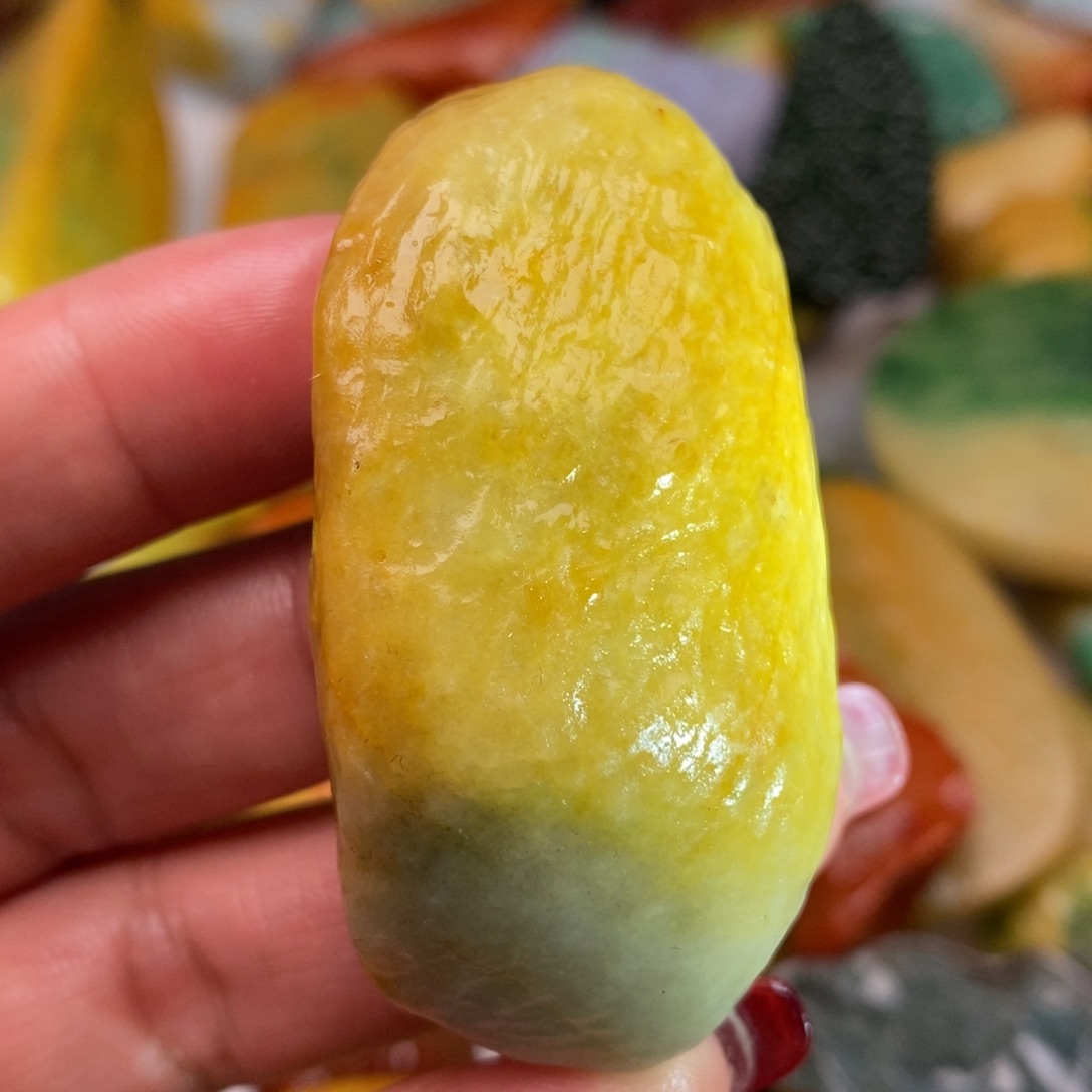 翡翠颈饰未镶嵌缅甸翡翠