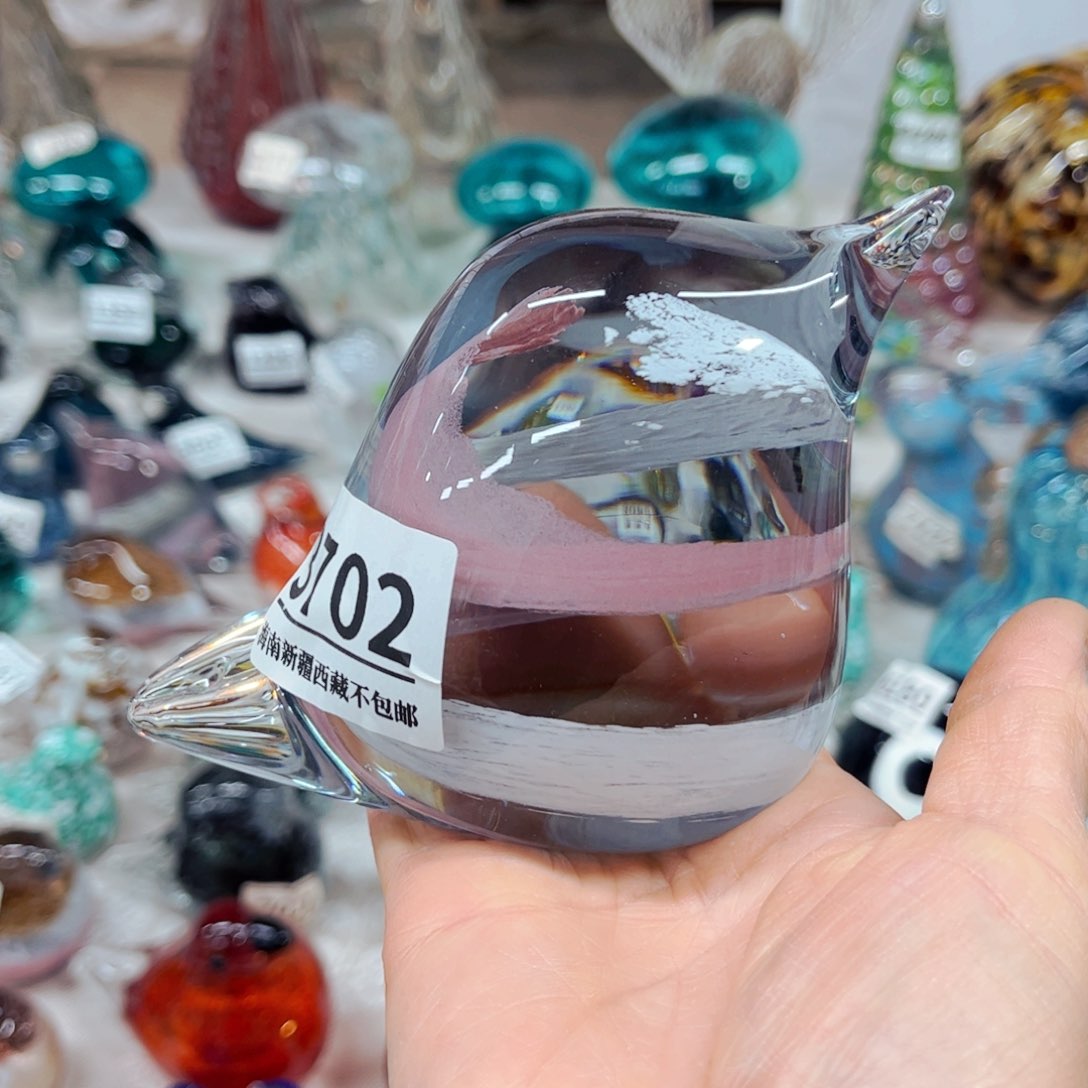 3702 ，家悦琉璃花瓶摆件