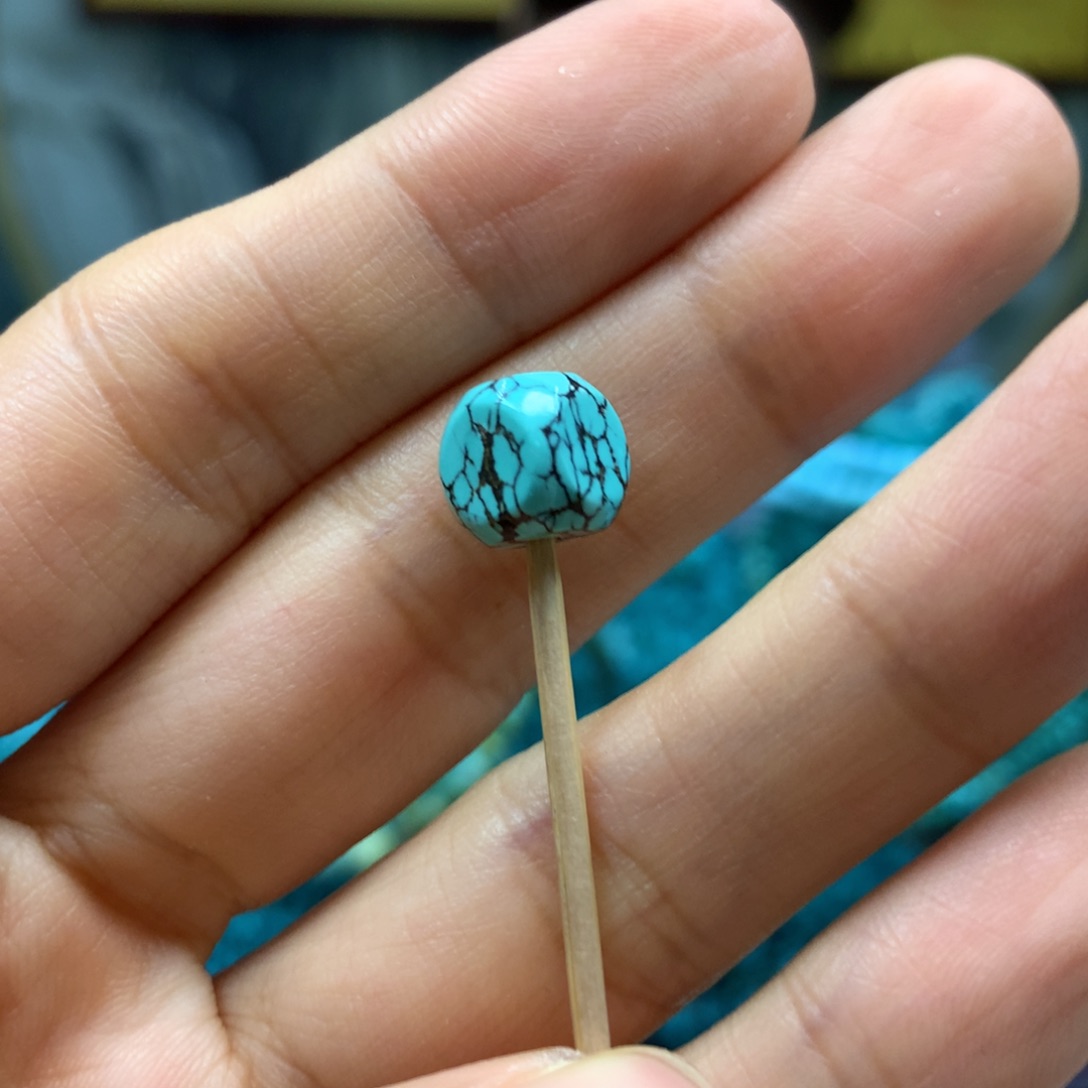 绿松石配饰未镶嵌