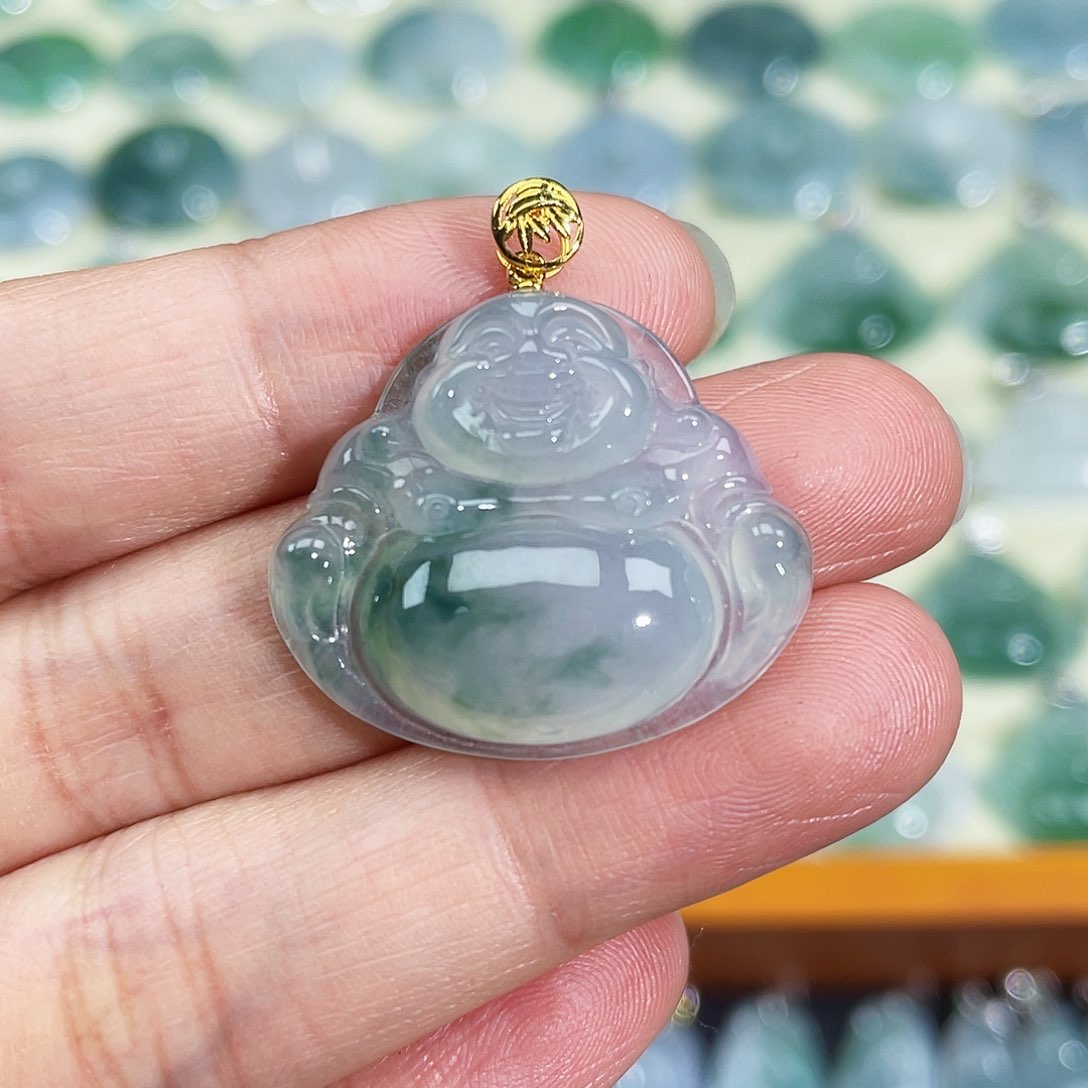 翡翠颈饰18K金镶嵌吊坠