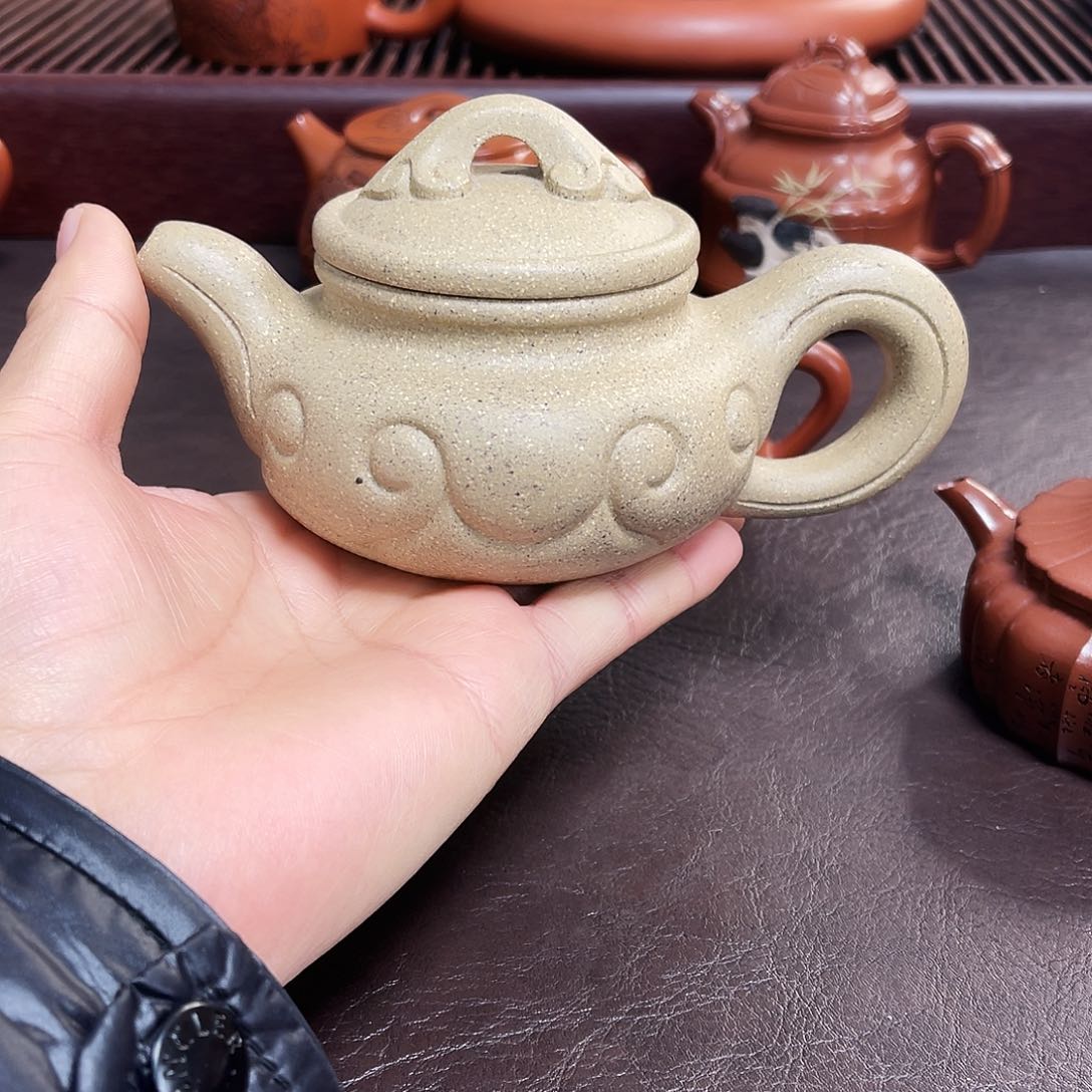 紫砂茶壶玉*麟宜兴的紫砂壶
