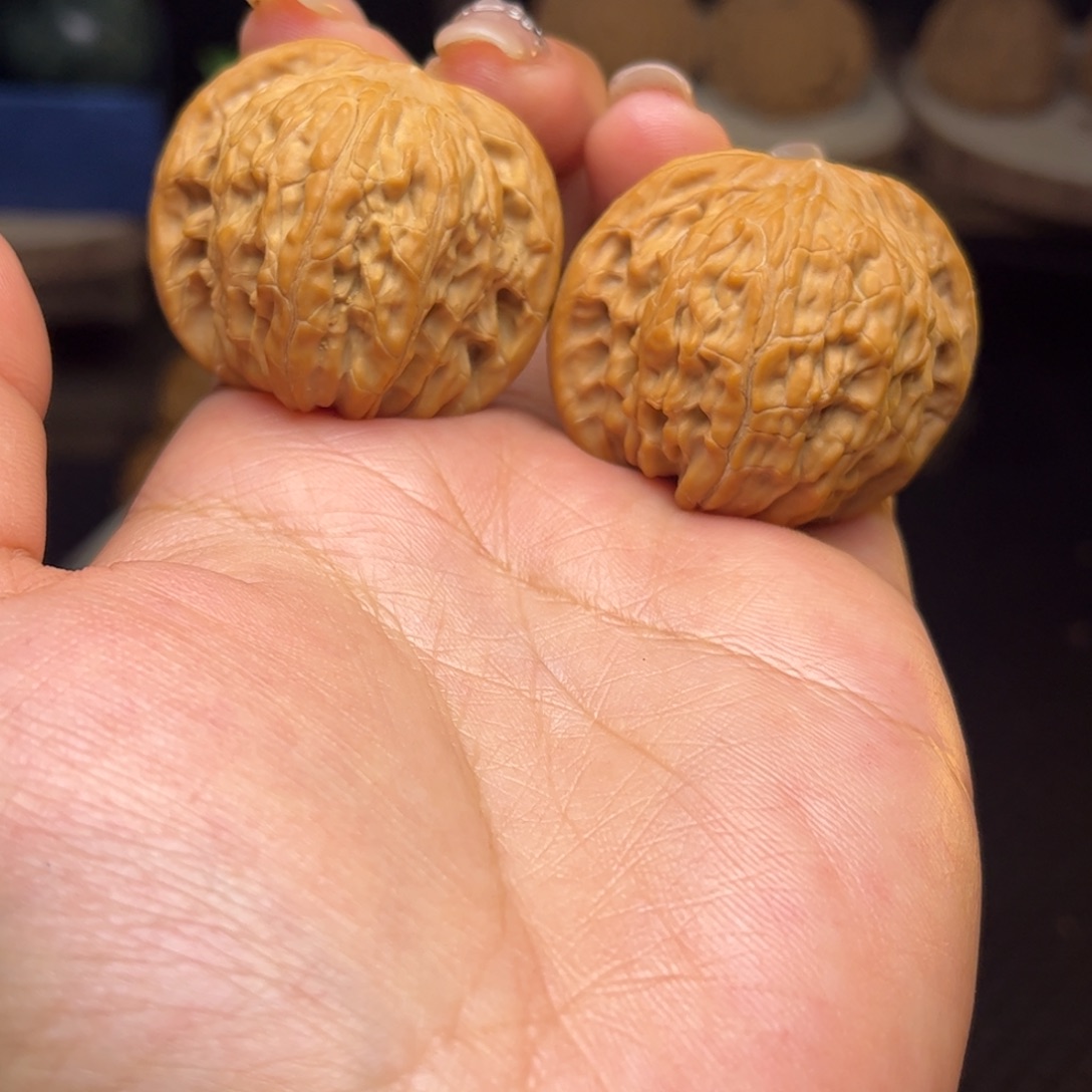 文玩核桃把件（004）山地磨盘尺寸37-38全品无修