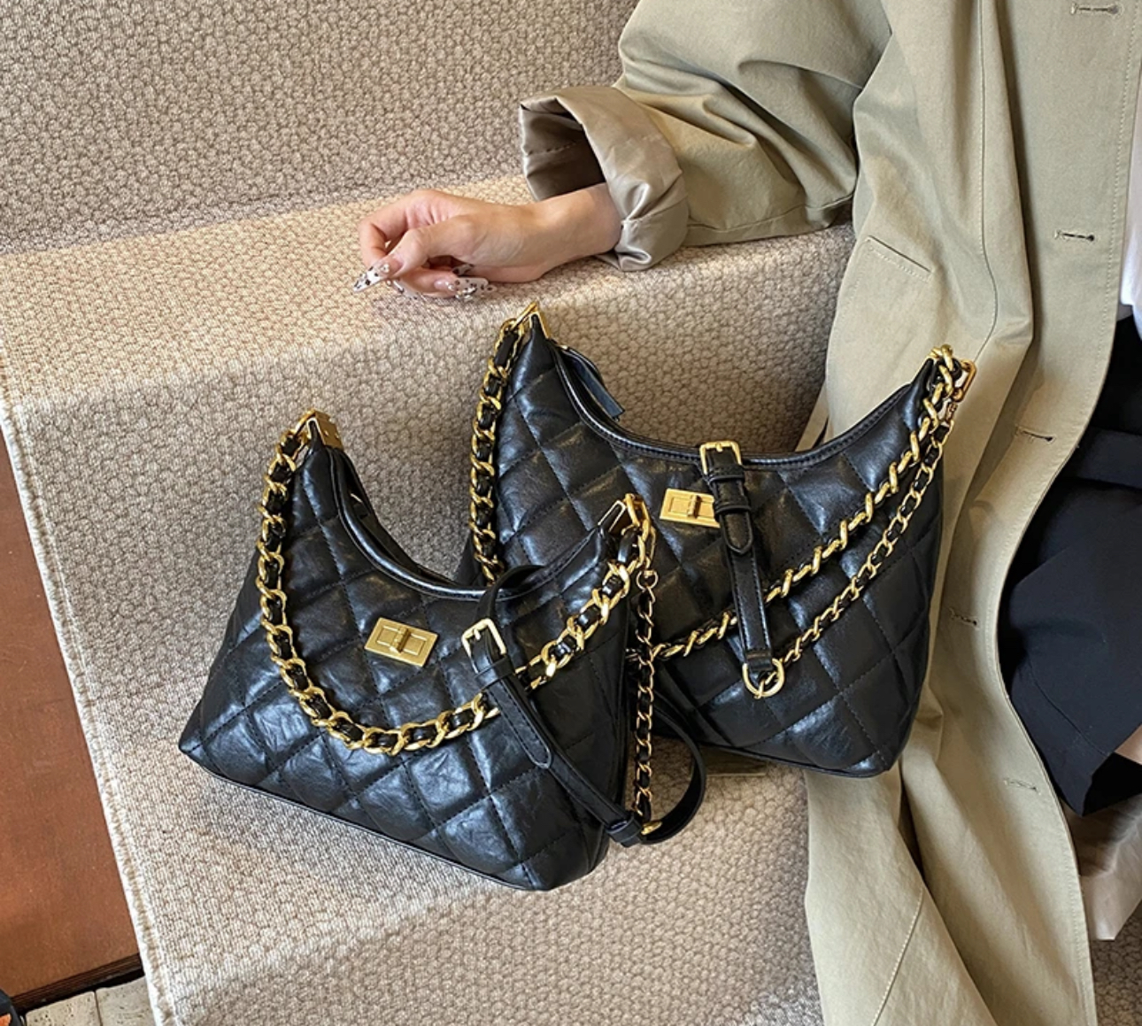 2025年度新款时尚潮流春夏季包包运动白色训练透气防水薄款加厚