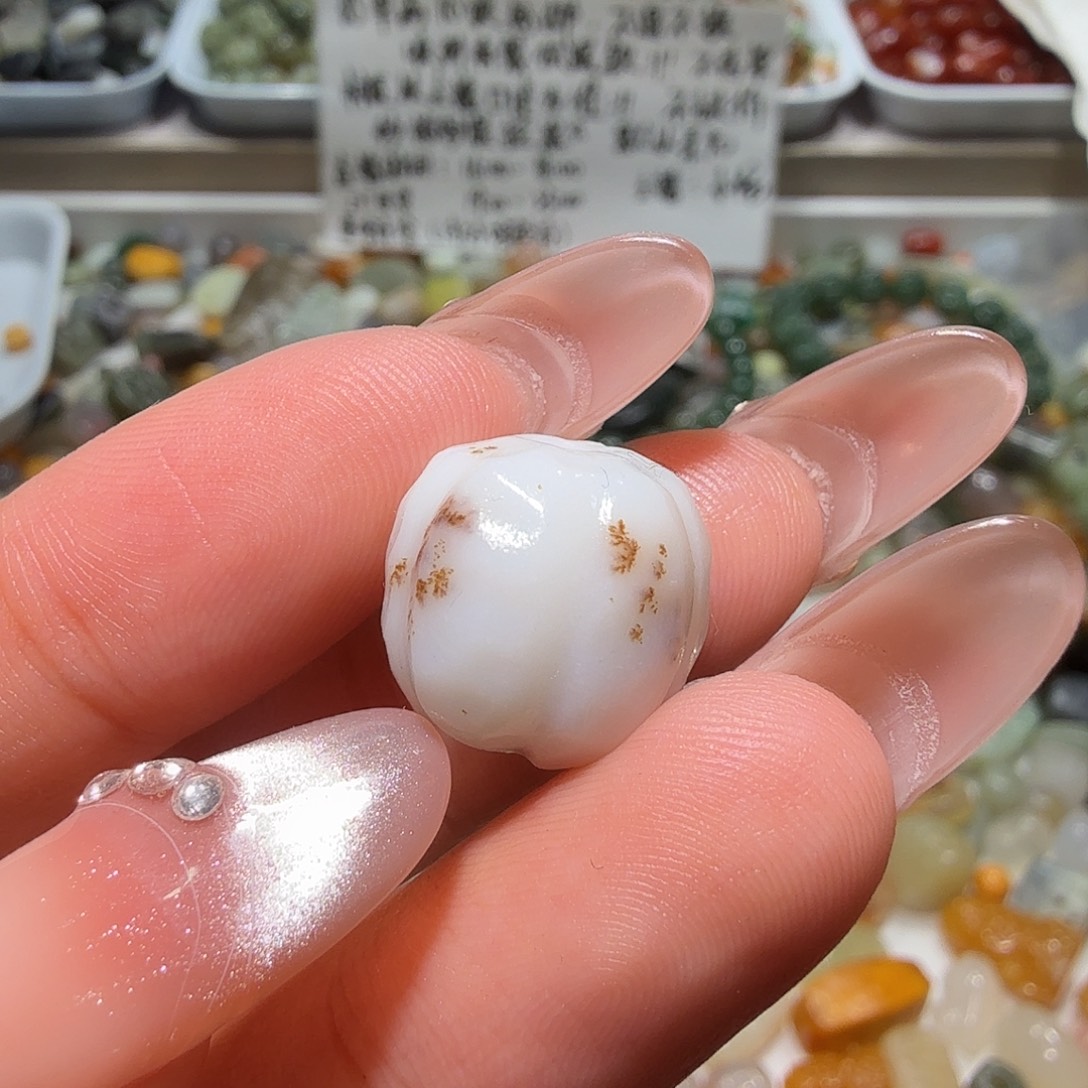 和田玉未镶嵌珠宝奇石