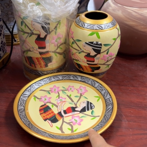 瓶瑕疵。。。。。。。。。。。。。。。。。。