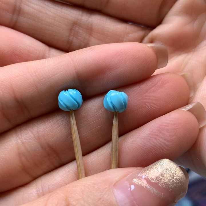 绿松石配饰未镶嵌