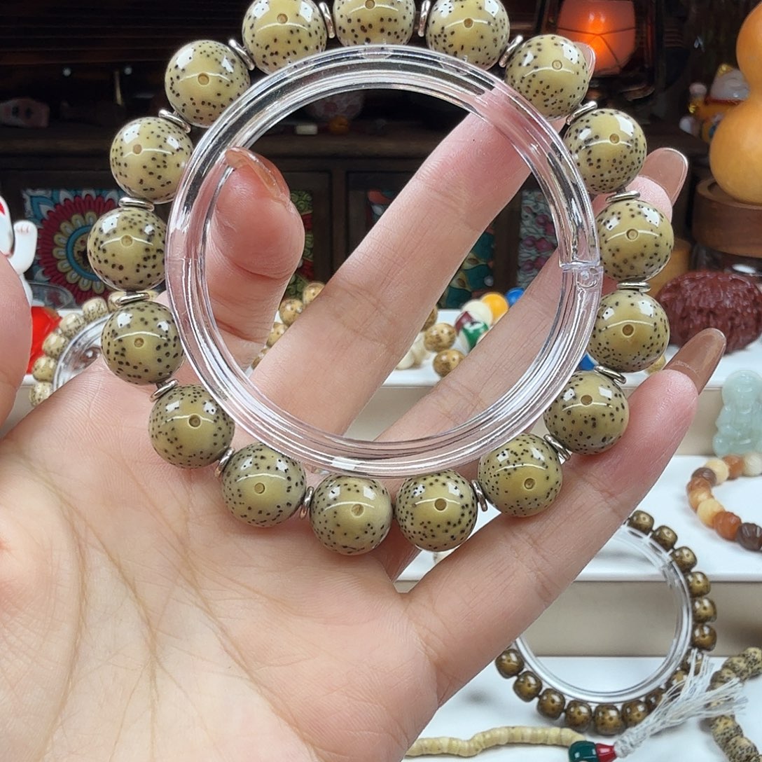 ****吊坠星月菩提菩提