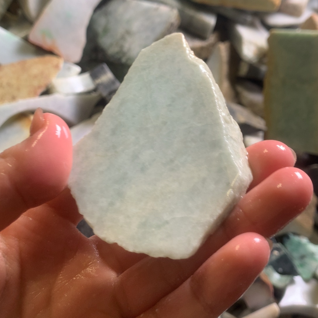 翡翠颈饰未镶嵌缅甸翡翠