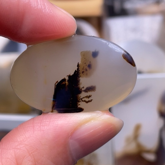 玛瑙/玉髓吊坠(赠链)未镶嵌