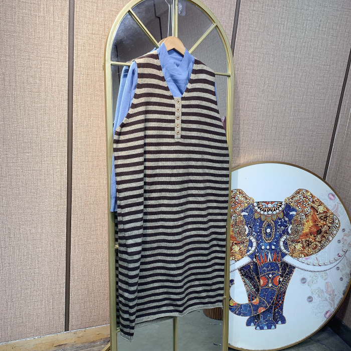 BS400孕妇棕色条纹针织背心裙两件套100-150