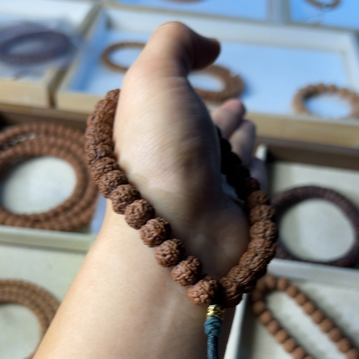 【海】金刚菩提勿利达老树王手持+配饰+礼盒