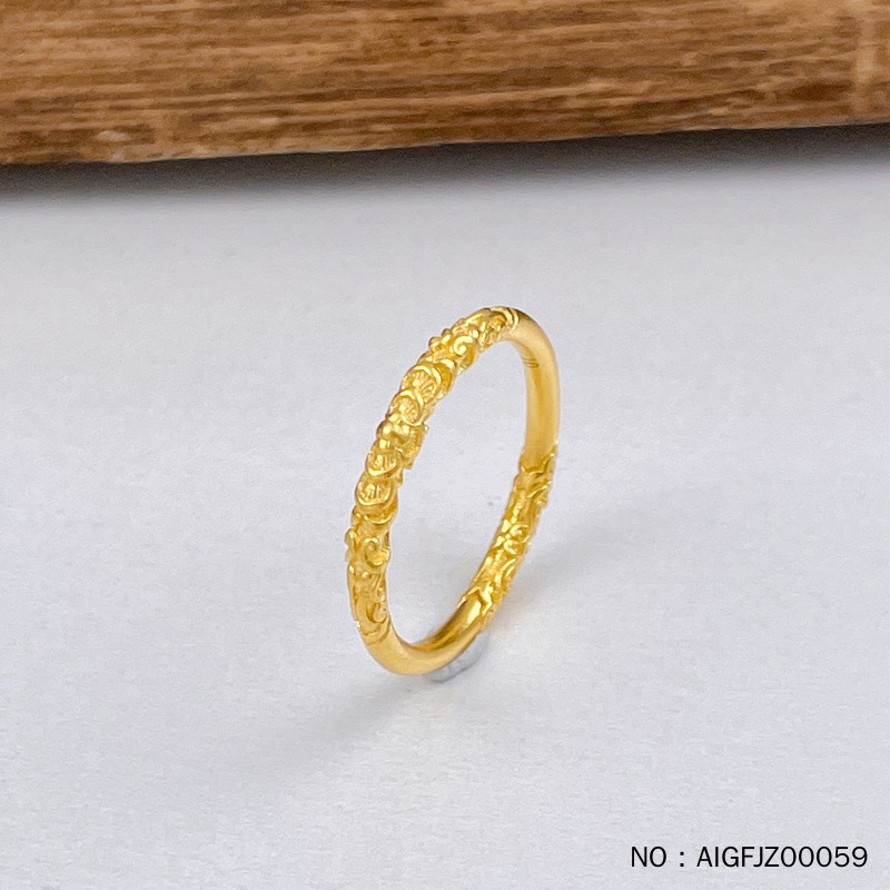古法实心固口心上花錾刻卷草纹圈戒（面宽约1.8-2.2mm）