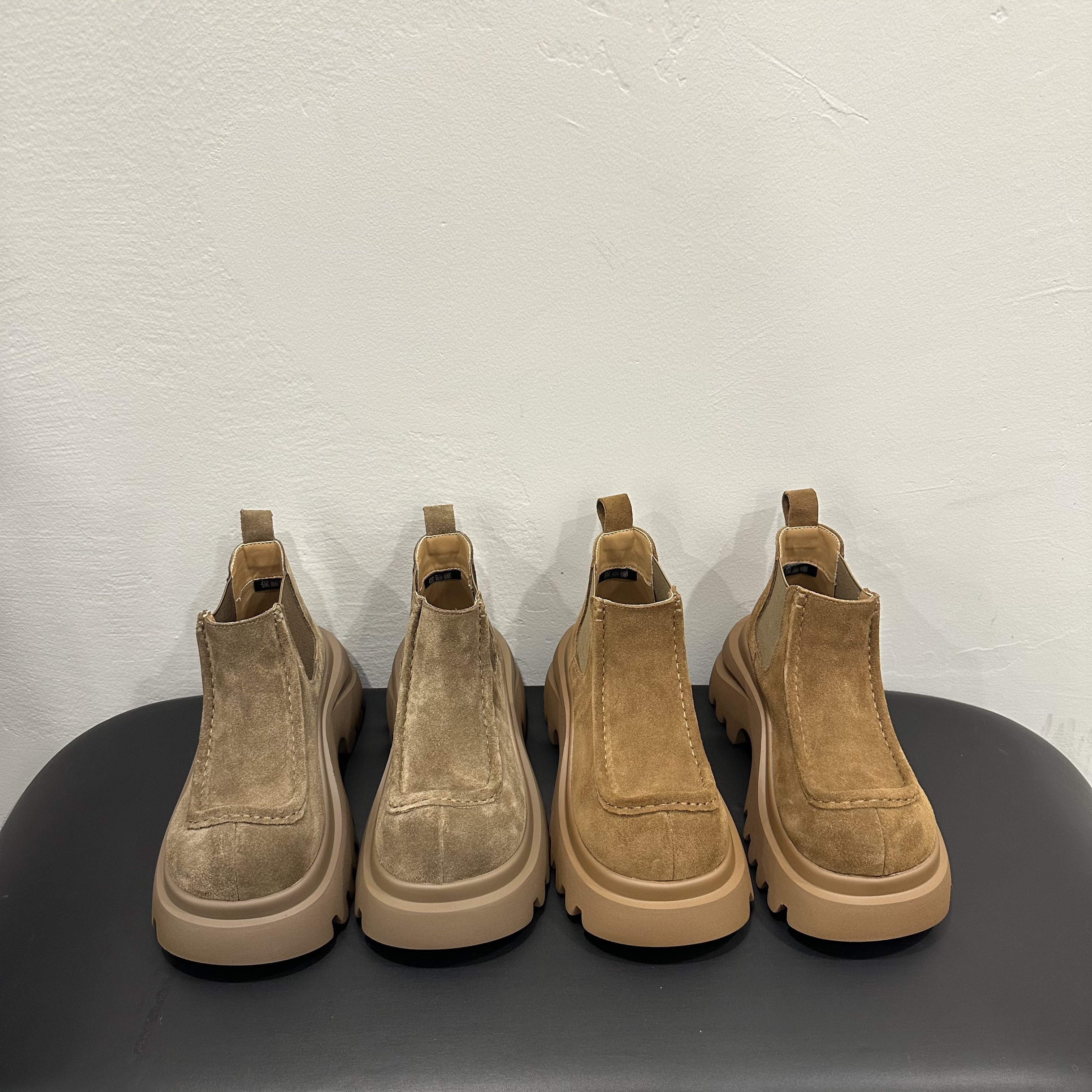 秋冬英伦薄款英伦风秋季复古防滑方头马丁靴