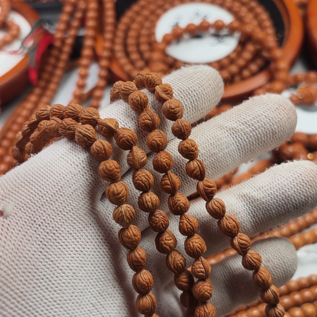 桃核吊坠鲤*史一物一图