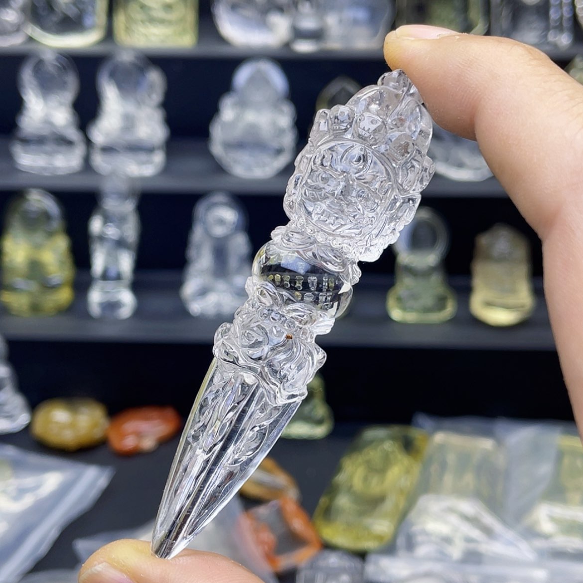 【闪购商品】水晶颈饰未镶嵌马*远白水晶立体金刚降魔杵