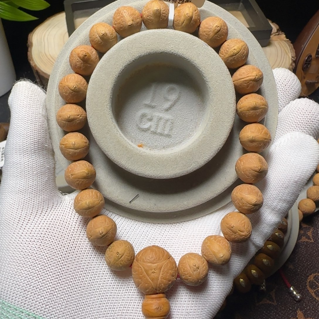 凤眼菩提吊坠12.5mm练手串，单仓厚皮壳铁籽