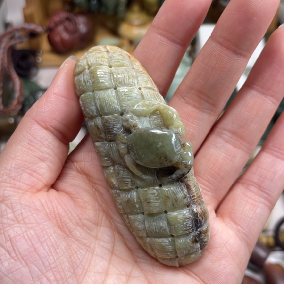【闪购商品】岫岩河磨玉（透闪石质玉）手把件未镶嵌
