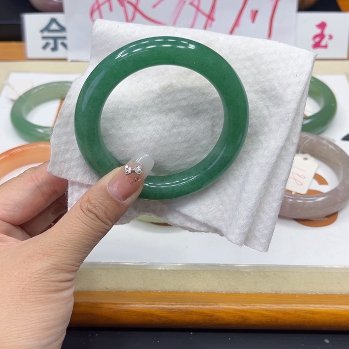 未镶嵌手镯石英质玉˃****呀