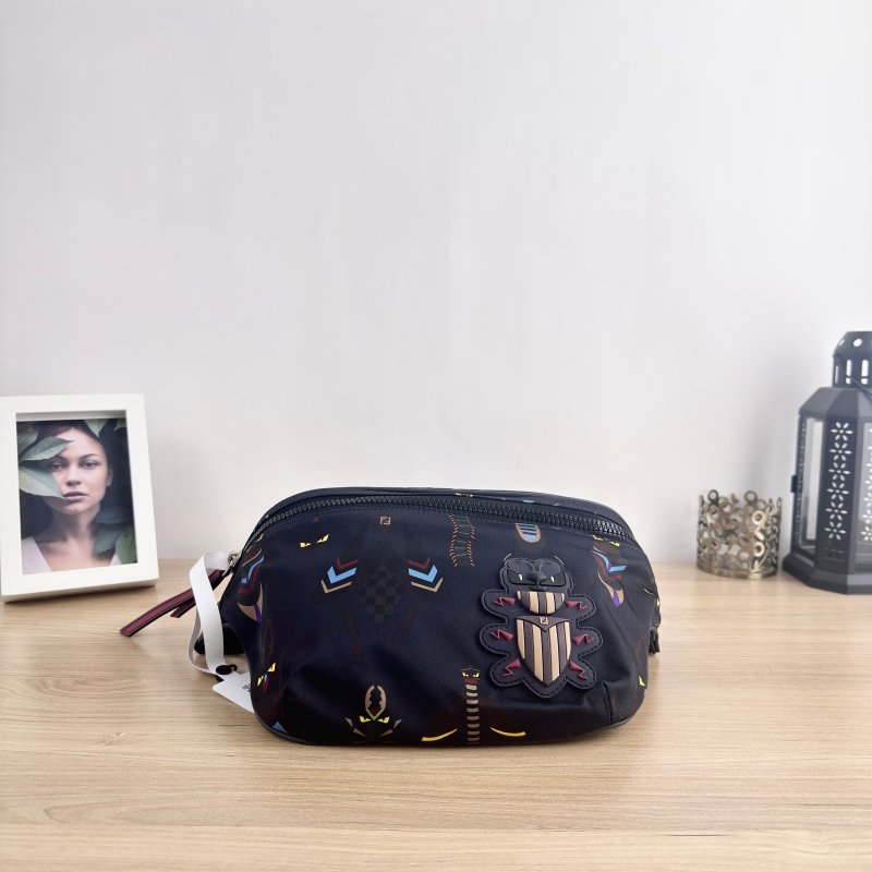 95新 FENDI/芬迪 SUPER BUGS腰包/4274