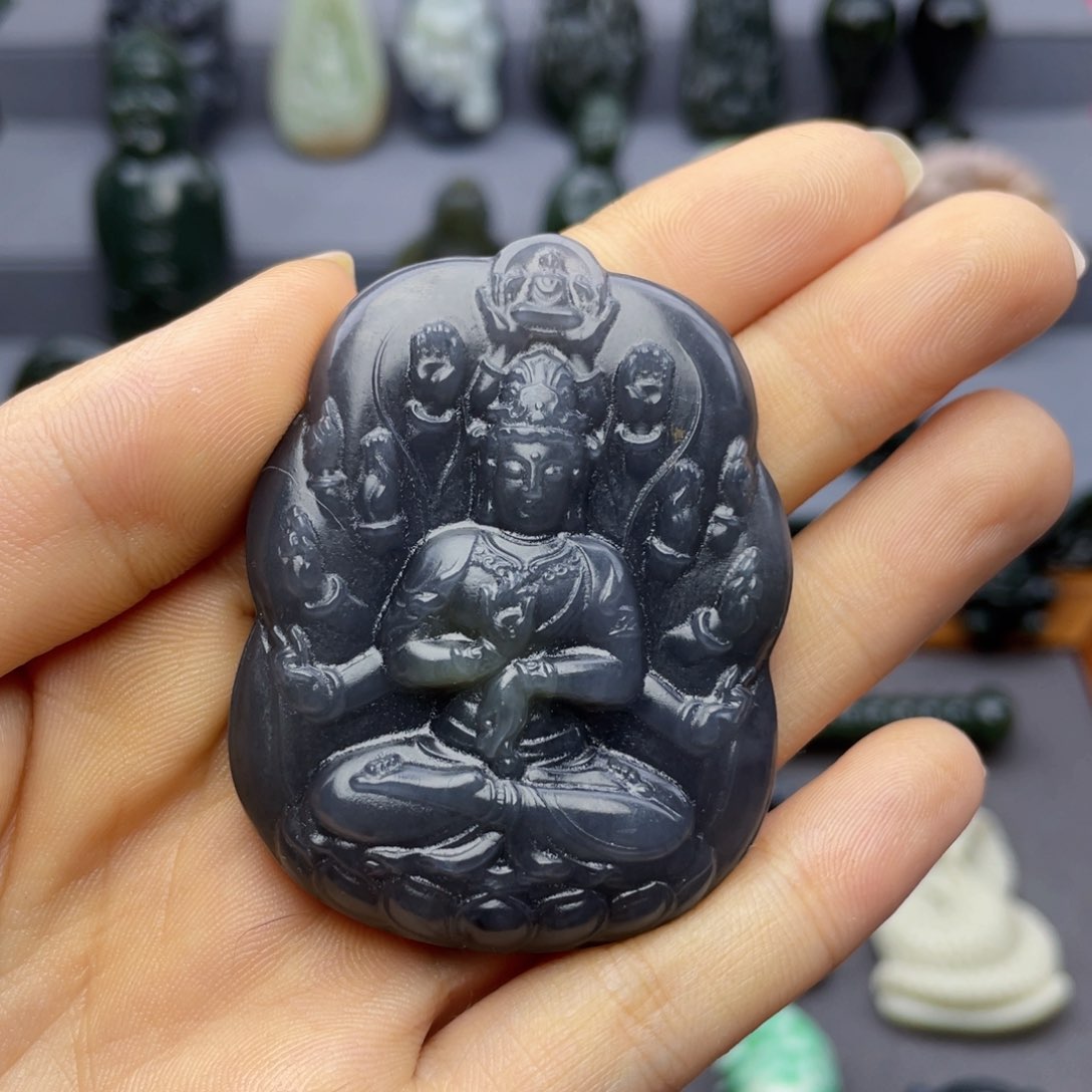 和田玉未镶嵌颈饰清*