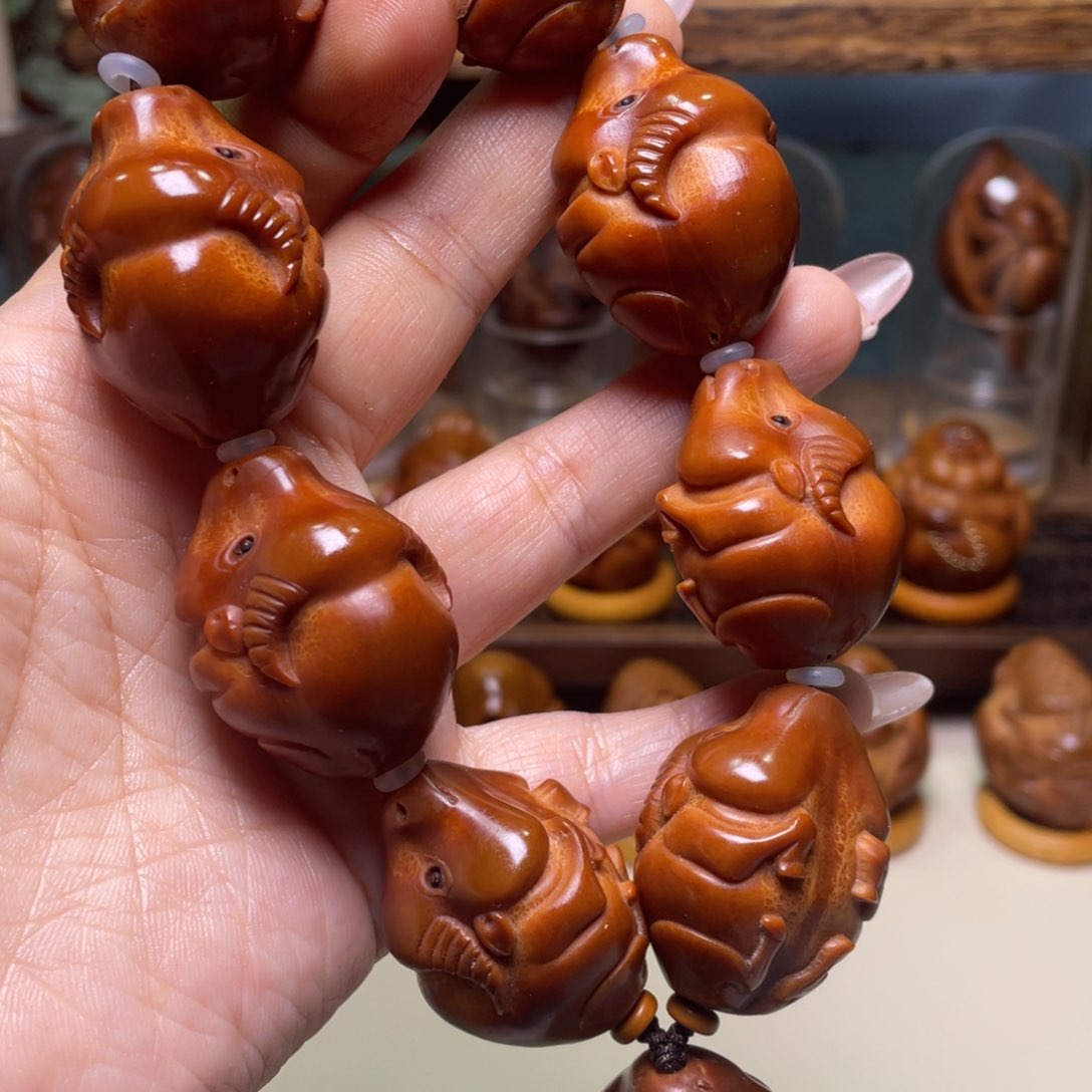 佛螺菩提吊坠牛手持一条