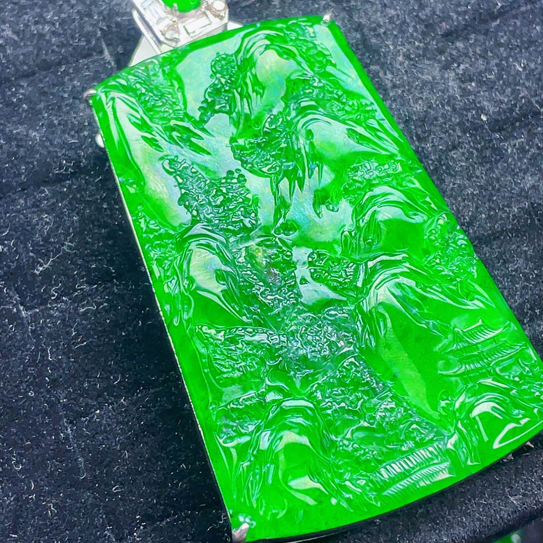 翡翠未镶嵌颈饰65