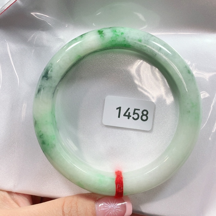 翡翠手镯未镶嵌天然翡翠手镯6103