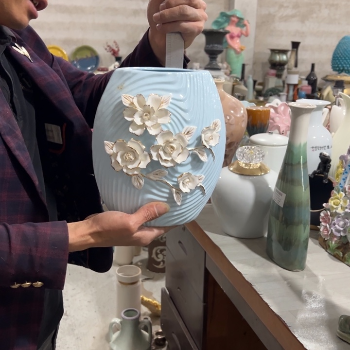 摆件高度23厘米口径10厘米微瑕捡漏