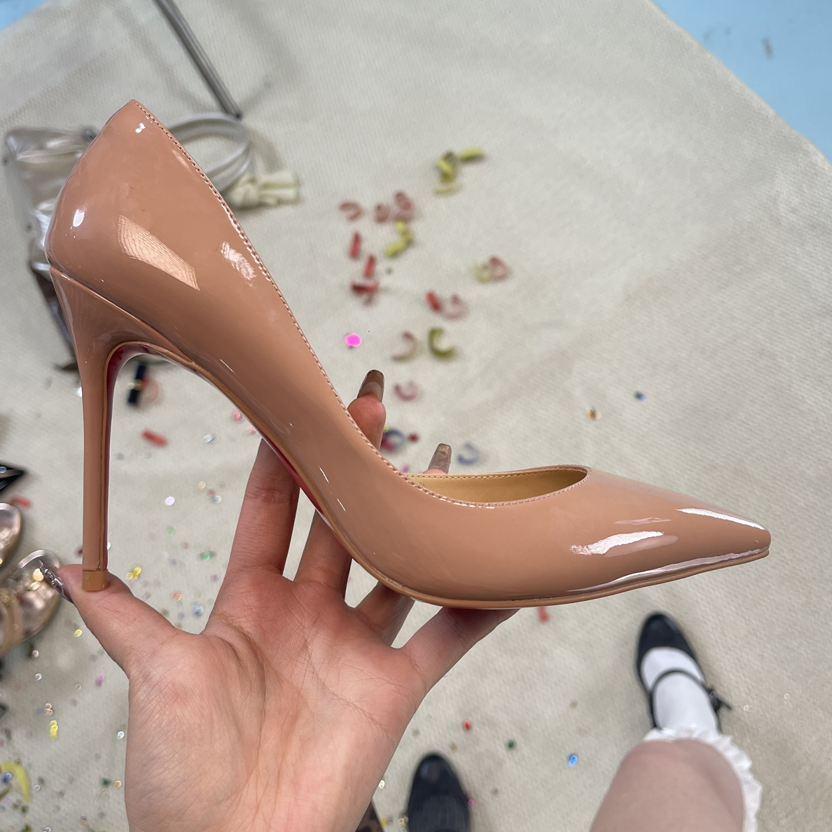 到返30元、红底斯米兰女鞋新款10.5cm