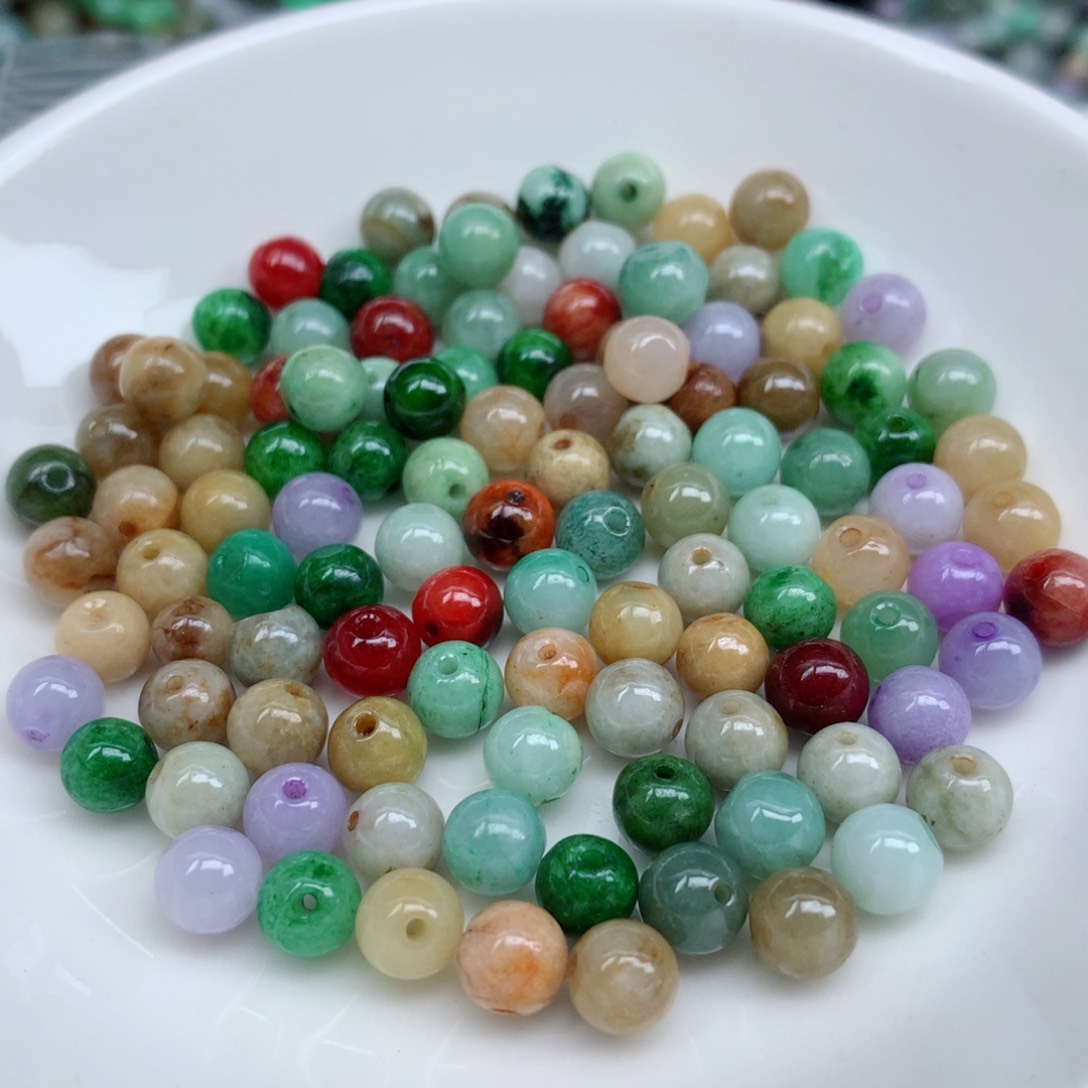 翡翠未镶嵌颈饰手串